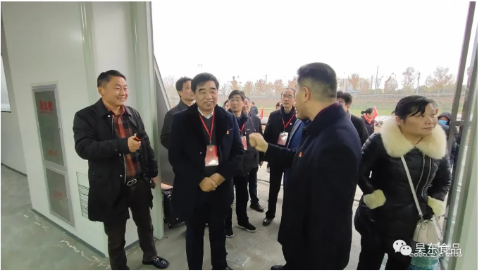 縣政協(xié)主席汪慶才、副主席王向陽、秘書長夏雁華率駐會常委和機(jī)關(guān)部分黨員，深入同大鎮(zhèn)和廬江臺創(chuàng)園開展災(zāi)后重建調(diào)研